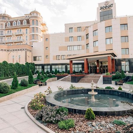 Jannat Regency Hotel Bishkek Exterior foto